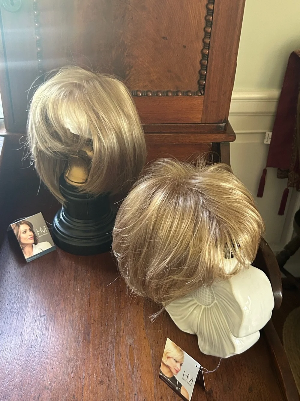 Henry Margu NWT Ash Blonde 14H Long Bob Fringe Wig Style 4745 Kelly Petite Avg